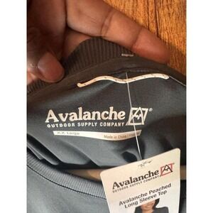Avalanche Outdoor Long Sleeve Top XXL Graphite Soft Reflective Zipper Pockets